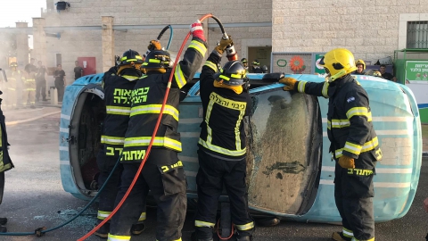 אימון מתנדבי הכיבוי - סיום קורס מתנדבי הכיבוי.jpeg
